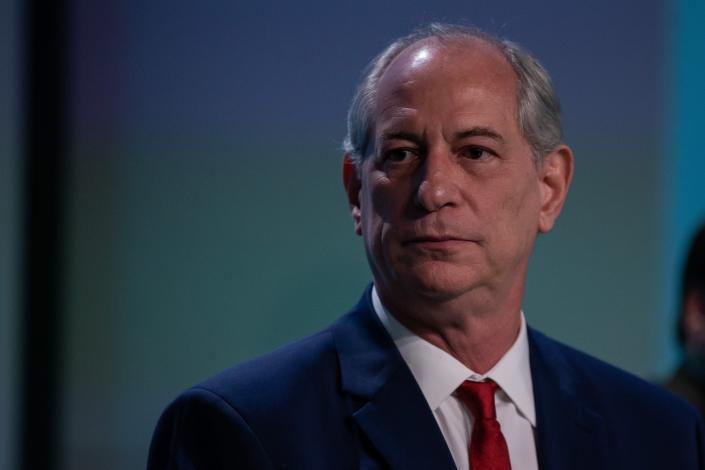 PDT anuncia apoio a Lula, e Ciro deve seguir orientação do partido