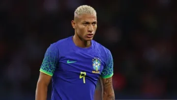 Lesão de Richarlison não é grave, e Tite já sabe que atacante estará na Copa do Mundo