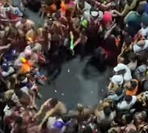 TJBA repudia assédio a mulher filmado no carnaval de foliões do bloco Às Muquiranas