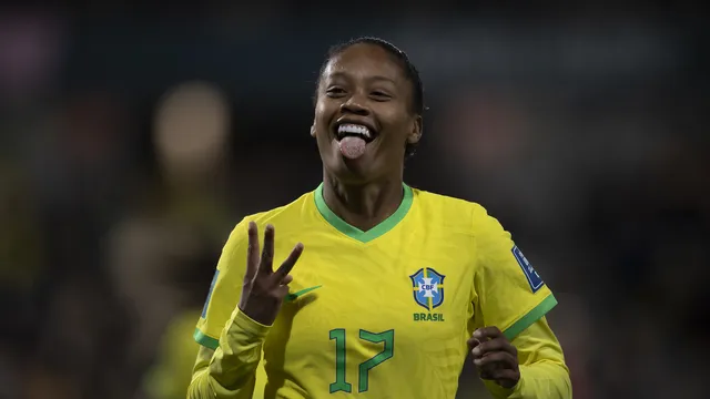 Seleção feminina goleira Panamá na estrei com três gols de Ary Borges