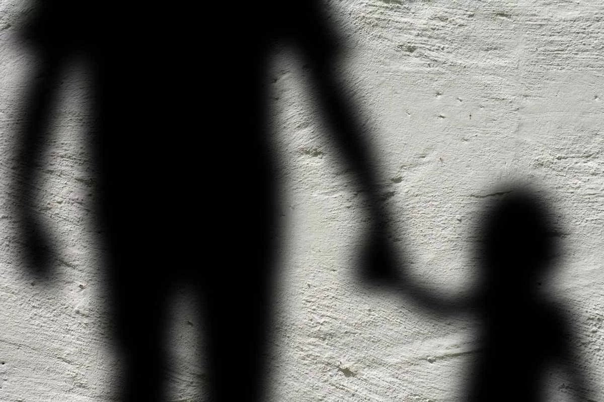 Idoso de 78 anos é preso por tentar entrar em motel com adolescente de 12 anos