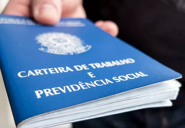 Taxa de desemprego no Brasil cai a 7,9%, o menor nível desde 2014