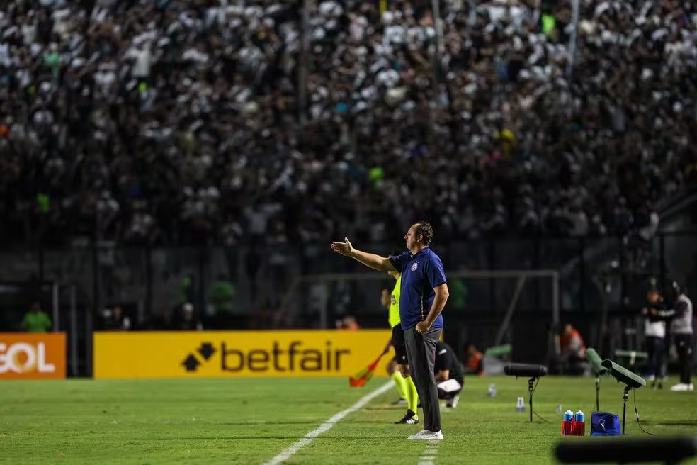 Rogério Ceni e sua teimosia, até quando?