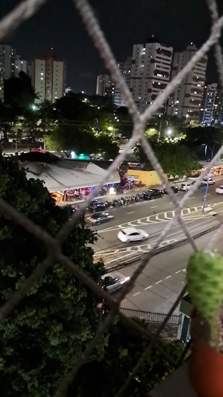 Moradores do imbuí reclamam de som alto em barracas