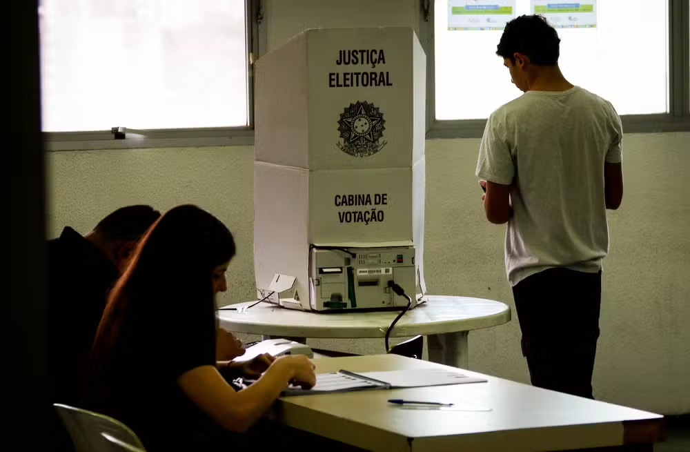 Dos 100 Municípios mais beneficiados pelas ‘Emendas Pix’, 93% dos candidatos saíram vencedores nas eleições
