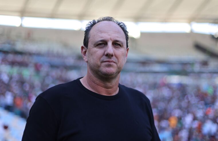 Apesar de fortes críticas da torcida Ceni fica no Bahia