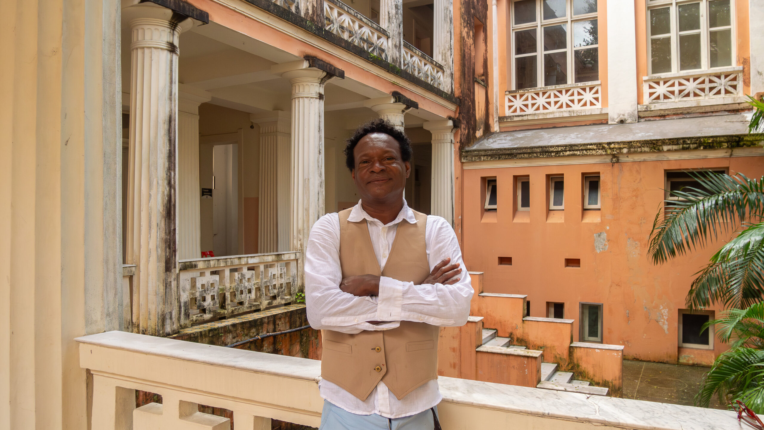 Cantor e compositor Gil Félix se apresenta na Terça da Bênção ao lado de Gerônimo