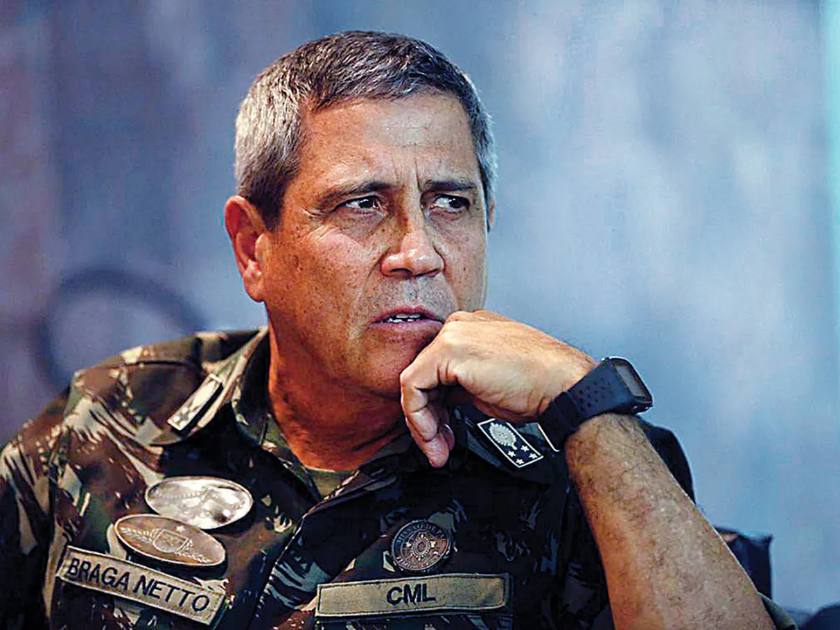 Polícia Federal prende general Braga Netto