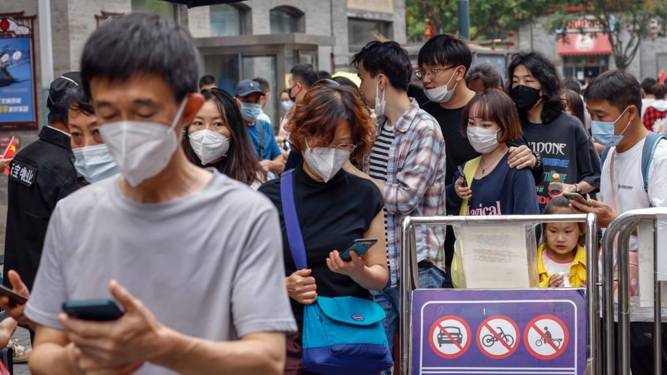Alerta ligado: vírus respiratório enche hospitais na China e assusta