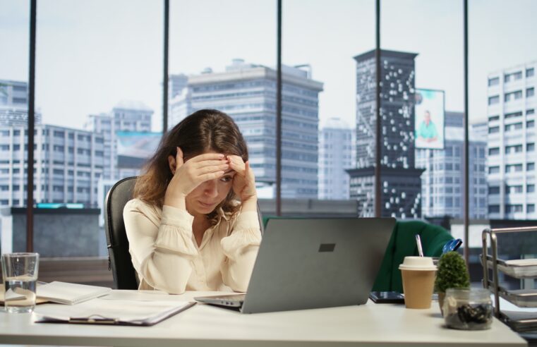 Burnout: Nova atualização relacionada à síndrome exige que empresas tenham ainda mais responsabilidade em prevenir e mitigar o problema