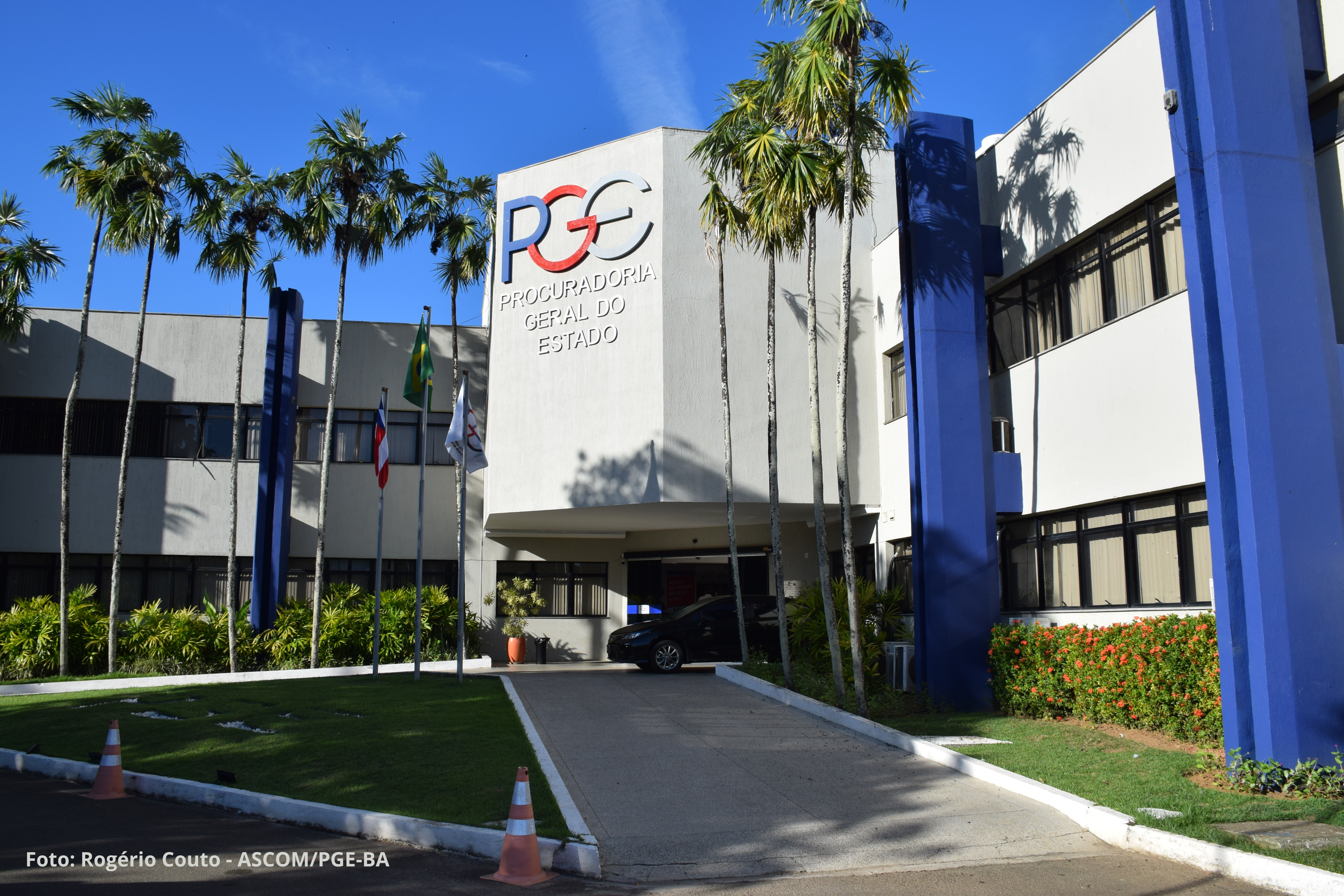 Desembargador suspende penhora de mais de R$ 500 mil das contas do Estado da Bahia por possível duplicidade e desrespeito ao regime de precatórios