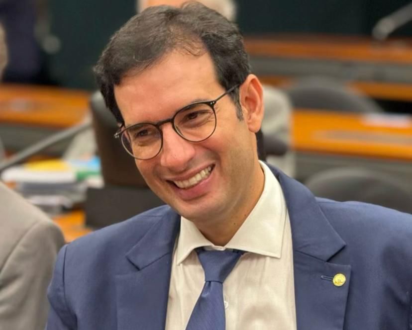 Leo Prates será relator do projeto que regulamenta profissão de influenciador digital