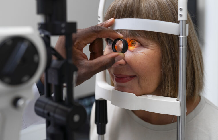 Novembro Azul também alerta para a retinopatia diabética, uma das principais causas de cegueira